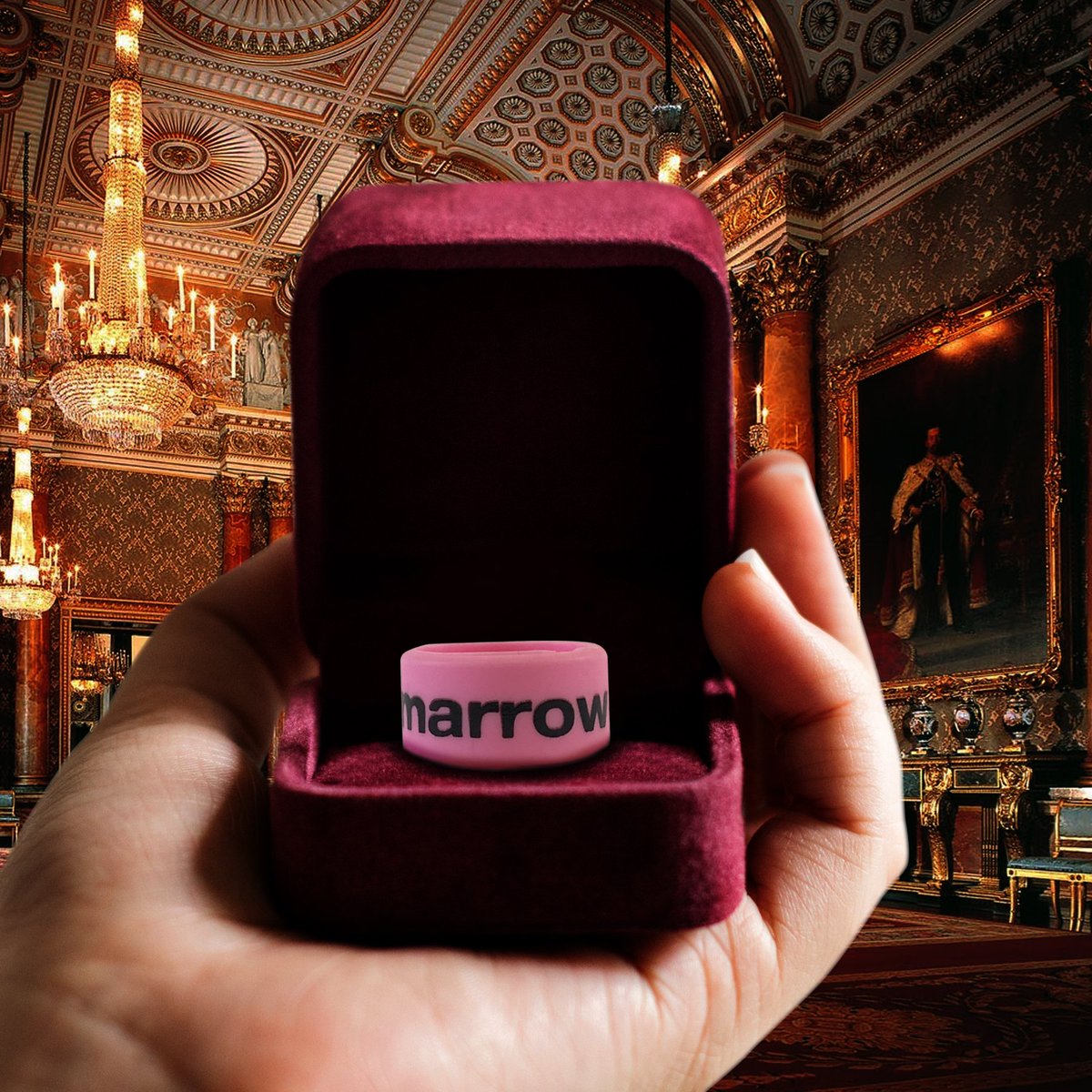 marrow_match's tweet photo. Your match will live happily ever after when you put a Royal Marrow Me ring on it!
#RoyalWedding2018 
#RoyalWeddingBands https://t.co/nnj0clWRMe