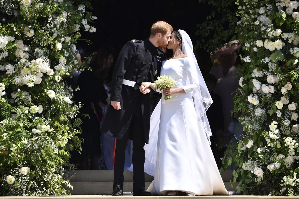 The moment everyone has been waiting for. 💕Congratulations, Harry and Meghan! Catch the wedding of the year again TONIGHT! 💍 <a href="/abcnews/">ABC News</a> and Lifetime will re-air the entire wedding broadcast starting at 6/5c. #RoyalWedding