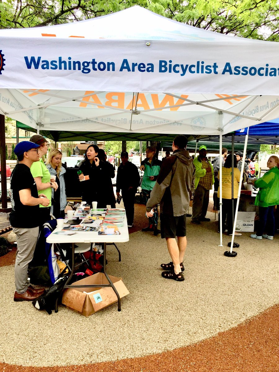 nancy_shia's tweet photo. Dc #biketoworkday2018 at the @ItsAdamsMorgan pit stop on Columbia Road. @WABADC @sharrowsDC @bikeshare @Biketivism @CityBikesDC @BikeEveryDay @BikeArlington @DCbikelanes @3601bunkerhill @CitiBikeNYC @GearinUpDC @BicycleSPACE @Bicycling_SA @sfbike @anacostiabike https://t.co/nT4tB051Ak