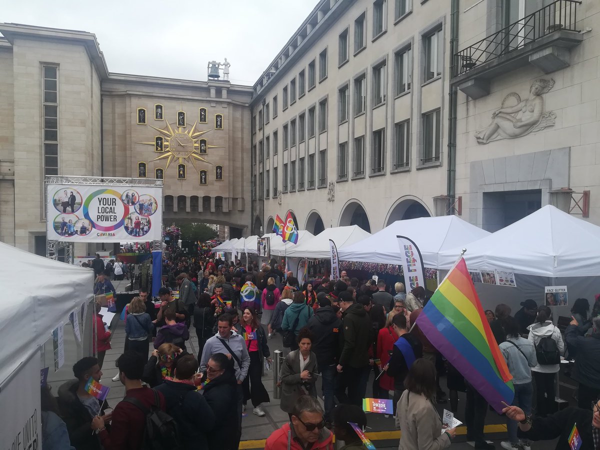 deMensnu's tweet photo. Stop de discriminatie, stop het geweld. Zodat iedereen zichzelf kan zijn. #yourlocalpower #BelgianPride https://t.co/0DHTuX92Ra