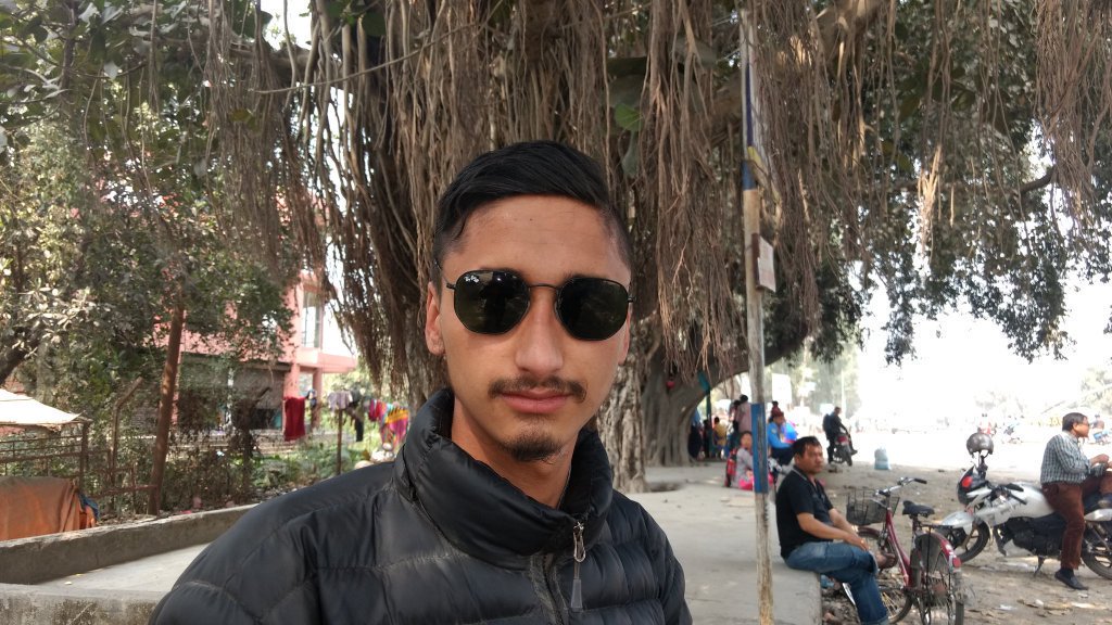 iShzz's tweet photo. Ghar se Kuch Dur
nikalte Chalte
hi.. hi.
#kathamdnu https://t.co/ojzplYyrgo