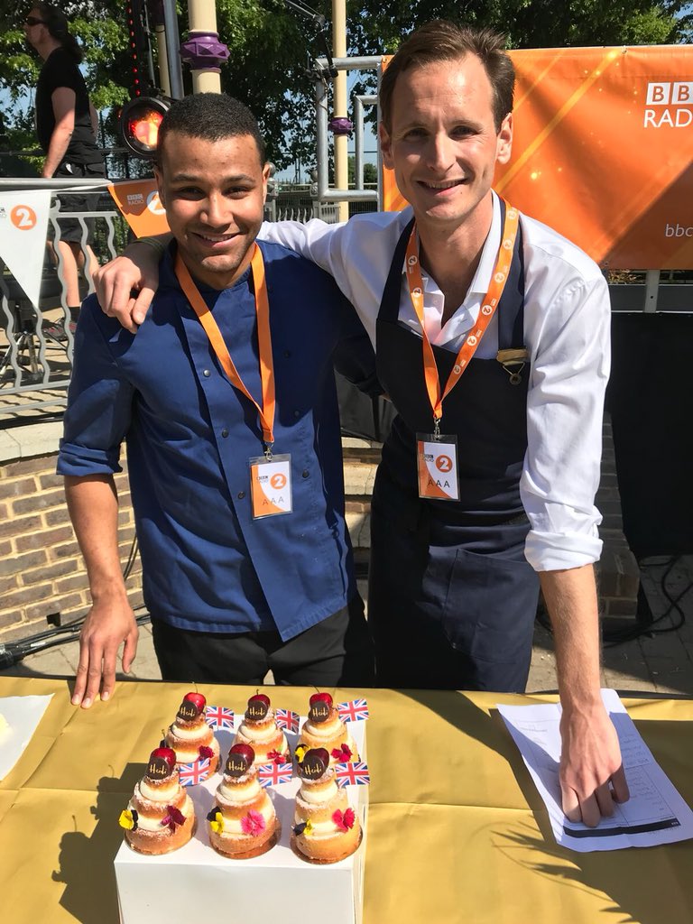 Amazing to be featured on <a href="/BBCRadio2/">BBC Radio 2</a> with <a href="/achrisevans/">Chris Evans</a> and <a href="/VassosA/">Vassos Alexander</a> earlier today - they gave our mini royal wedding cakes a solid thumbs up! 🎂👍 Don’t worry if you missed us - you can catch up online bbc.co.uk/programmes/b0b…