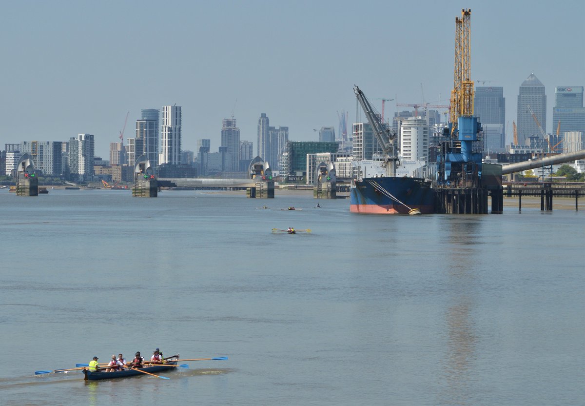 AJBC_1's tweet image. Well done to all the crews taking part in the @BeOarsome 50k #charityrow in aid of @AHOYofficial on the #Thames in #London today #rowing #dlr_blog