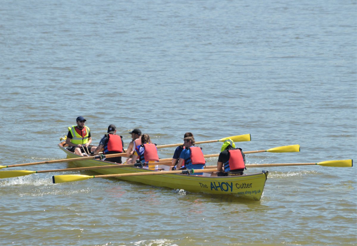 AJBC_1's tweet image. Well done to all the crews taking part in the @BeOarsome 50k #charityrow in aid of @AHOYofficial on the #Thames in #London today #rowing #dlr_blog