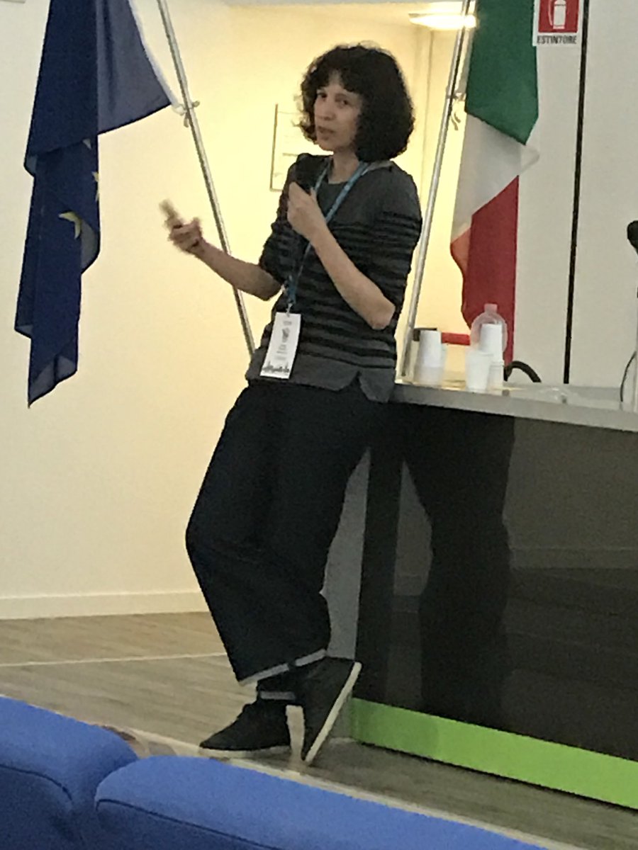 WordCampBologna's tweet photo. Perché non possiamo tollerare l’inadeguatezza delle persone ma tolleriamo quella dei siti? @claudiabusetto è progettista di servizi digitali e getta ponti tra sviluppo e relazioni umane. #wcbo #wcbo18 https://t.co/MA7075teB4