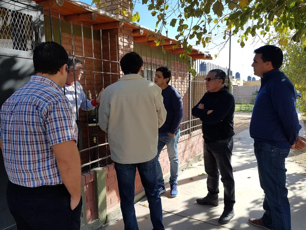 fedebravo's tweet photo. #CambiandoJuntos en #SantaLucía #SanJuan Colonia Richet Zapata seguimos redoblando el compromiso con los vecinos. https://t.co/LRHkd5Yilb
