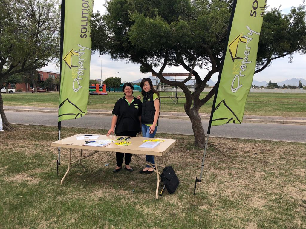 MarkDeLange101's tweet photo. Gerda and Bianca from NS Prop Solutions making a difference! https://t.co/FwGBZOKwOc