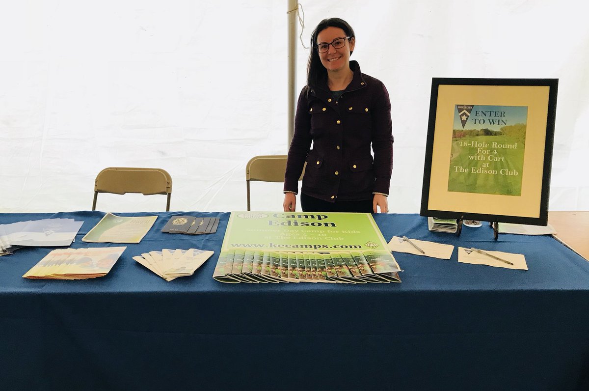 EdisonClub1904's tweet photo. Happy Niska-Day!!! We’re hanging out in the business/information tent today until 4pm. Stop by, say “HI”, & learn all about the great children’s programming & family membership opportunities @EdisonClub1904 has to offer! 🎈
#NiskaDay https://t.co/ymyBCBrxrZ