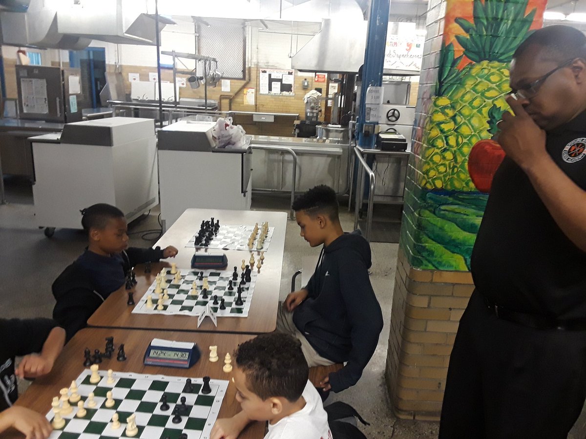 SeanGu3Leads's tweet photo. Chess tournament at Young Achievers with state champion Lawyer Times. Intellectual competition leading to academic excellence! https://t.co/UM2cZ5Uh2u