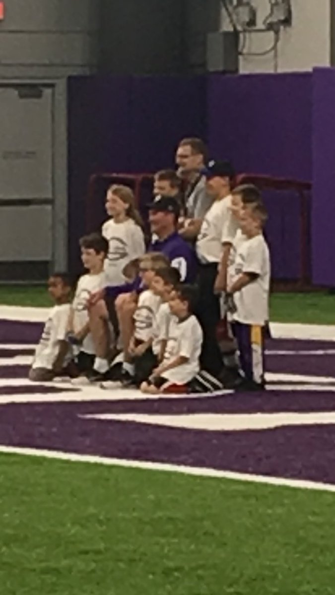 SarahKMoe's tweet photo. Forever our Coach ❤️ @ZimFoundation @ProCamps @Medtronic #experience https://t.co/MV8Q6Cvfm6