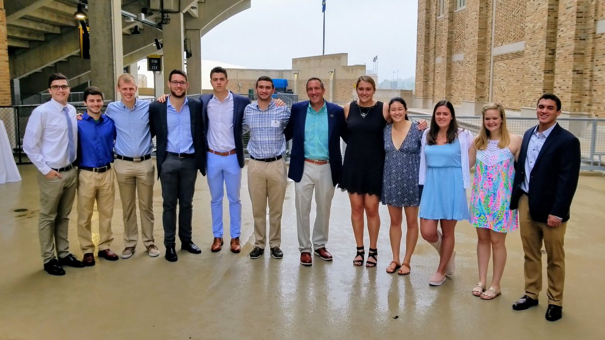 pplaschka's tweet photo. Congratulations to the seniors of the swimming and diving team at the Monogram Club #NDSwimDive #GoIrish https://t.co/QhE5DQrMfO