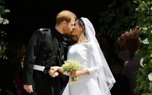 kefonny's tweet image. This wedding changes everything. I wish them a happy married life #RoyalWedding #VerySimple