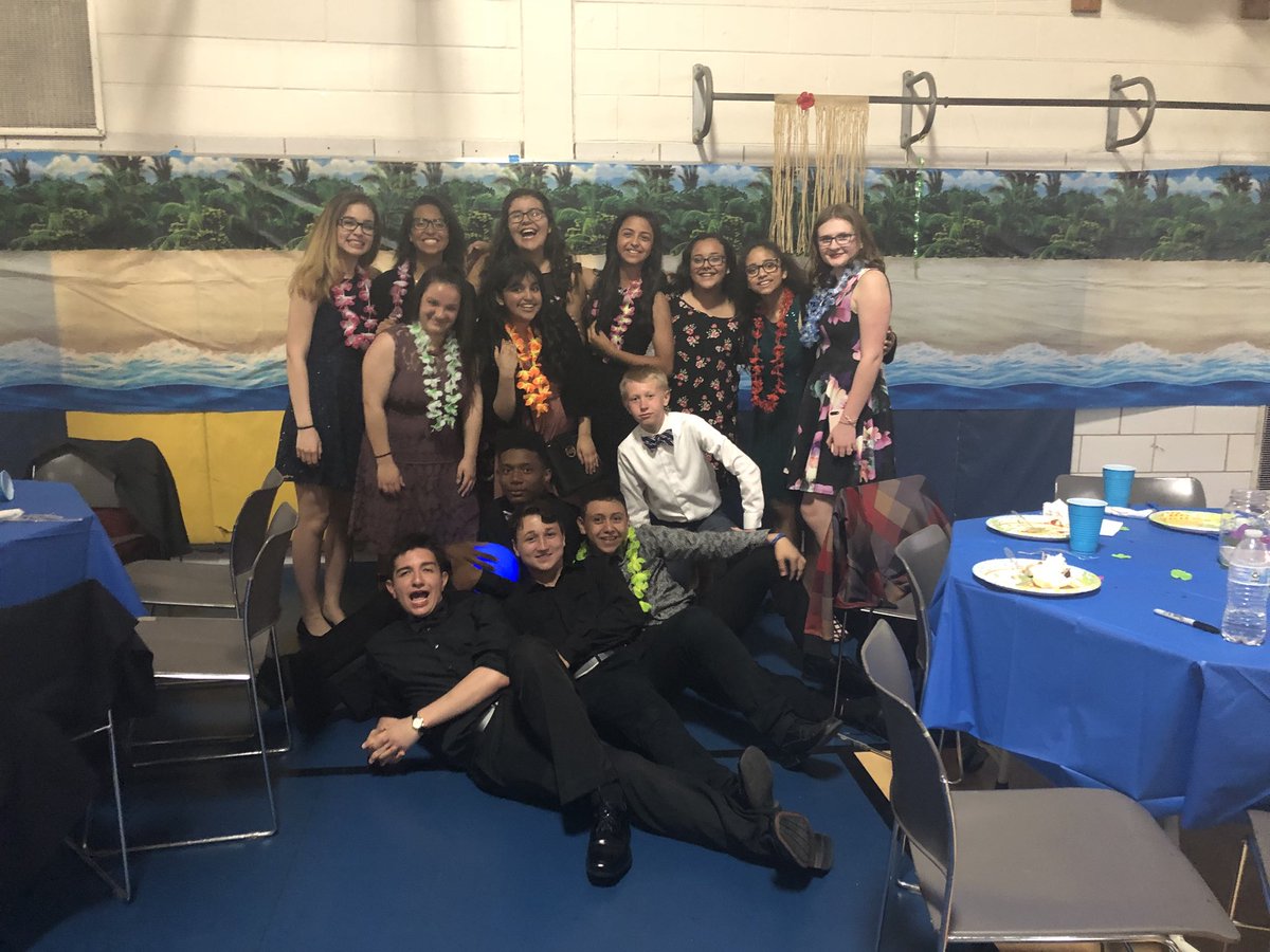 Gracebottalico's tweet photo. I’m going to miss these eighth graders. https://t.co/7bCTeY5Y6Q