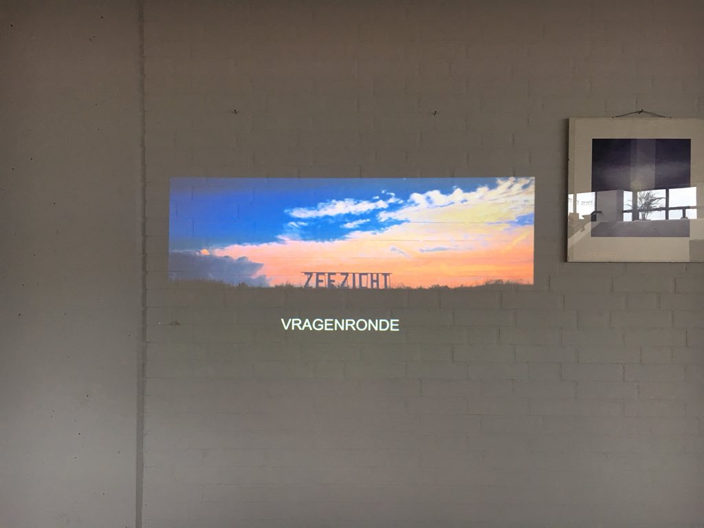 ZeezichtFest's tweet photo. Gisteravond was de buurtbijeenkomst voor #ZZ18. De opkomst was laag, een positieve reactie dus op de buurtbrief! https://t.co/84ebcoQbRd