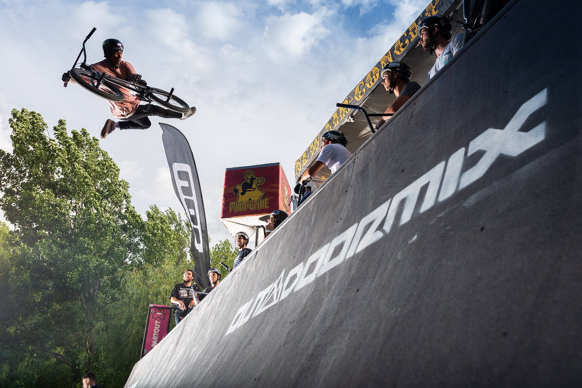 hautesalpes's tweet photo. Résumé d'une belle journée à l'Outdoormix Festival au plan d'eau d'Embrun #OMF2018 #Rideandparty #outdoormixfestival @OutdoormixFest https://t.co/OTNO4Y6ida