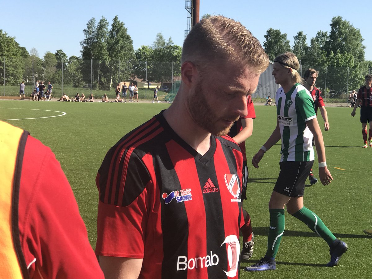 FrandeforsIF's tweet photo. #Div5Dal @FrandeforsIF Herr Förlorad idag 0-1 borta med @BralandaIF https://t.co/Qru27llOXs