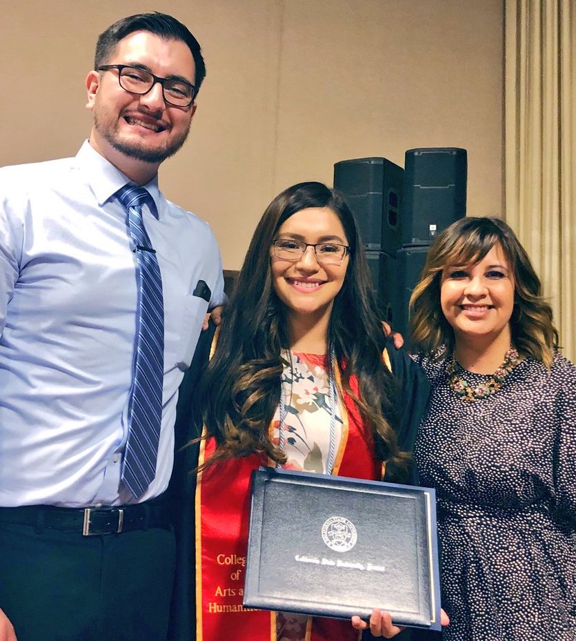 ChicanoGradFS's tweet photo. #ChicanoGradFS18 -- Tonight is the night for 1,075 https://t.co/TMciWjN4f4 graduates in @savemartcenter @Fresno_State tonight! Tag your photos #ChicanoGradFS18 for our Class of 2018 photo album. @FresnoStateCLAS https://t.co/pqFn0UvJPd