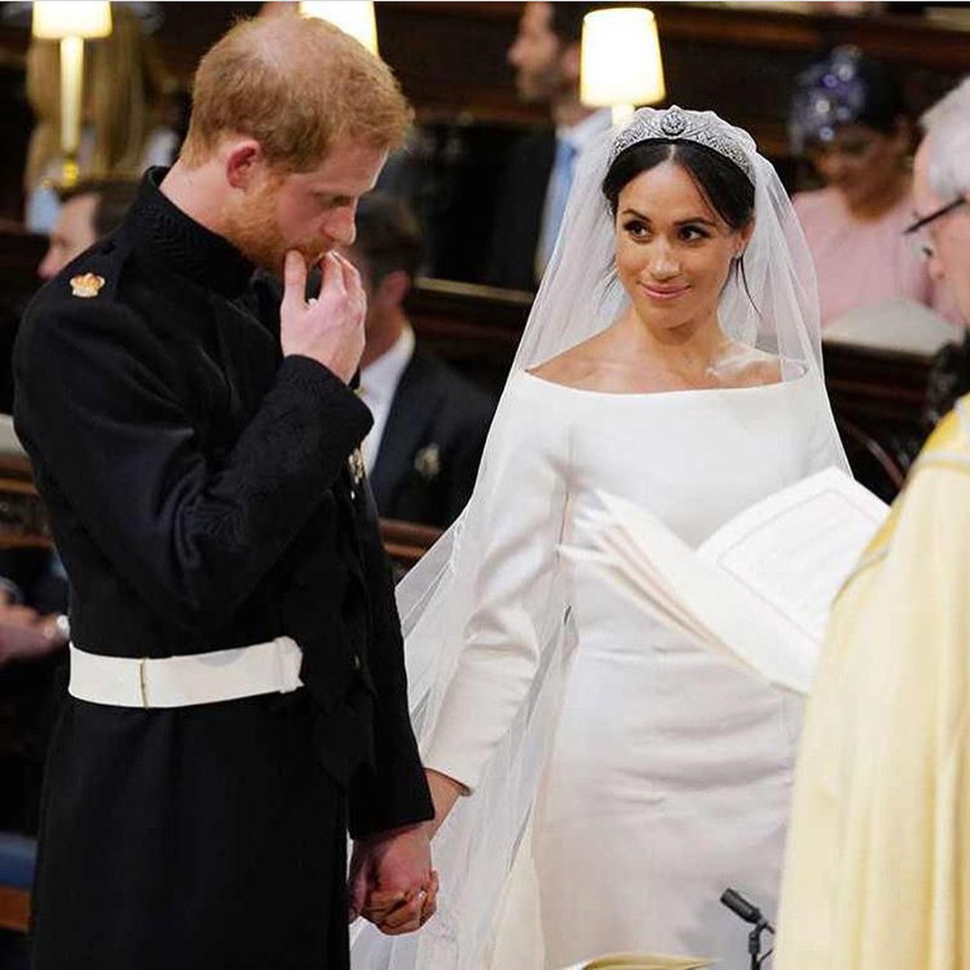 ShowbizAndNewz's tweet photo. #RoyalWedding #HarryAndMeghan
#royalweddingweek #royalwedding #princeharryandmeghan #dukeandduchessofsussex #royalfamily #britishroyals #britishroyalfamily #britishmonarchy https://t.co/8JsX8k26yO