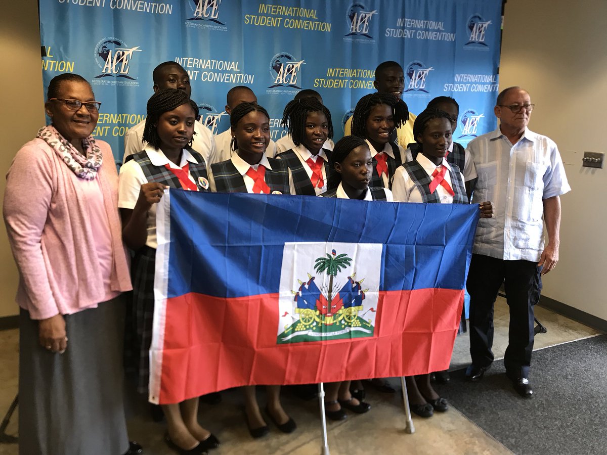 acecurriculum's tweet photo. #AtISC from Haiti https://t.co/gw6ps9VmDr