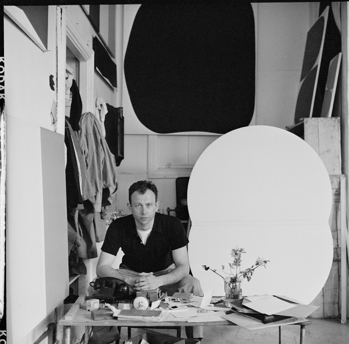 FLAGartNYC's tweet photo. FINAL DAY to see “#EllsworthKelly: Black & White Works,” curated by #JackShear, at @FLAGartNYC. Exhibition closes at 5pm. For more info, visit https://t.co/j2t5sz2LwI Image: Ellsworth Kelly, Broad Street Studio, New York, 1956. © Onni Saari, courtesy Ellsworth Kelly Studio. https://t.co/iR4g6CYBdK