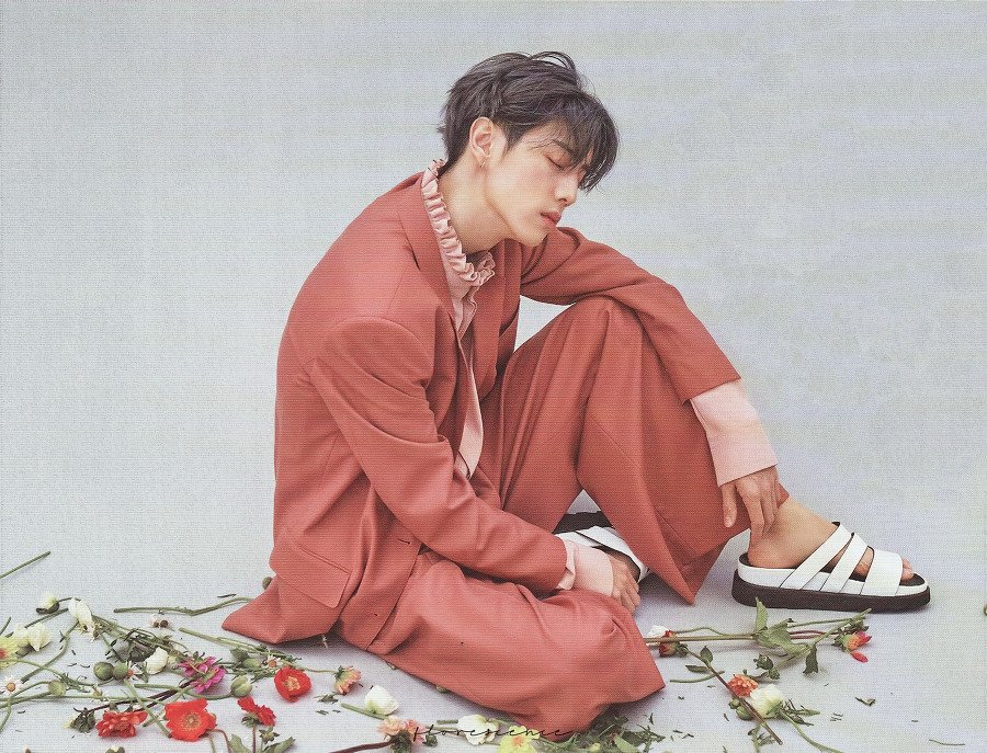 쪨리 tweet media
