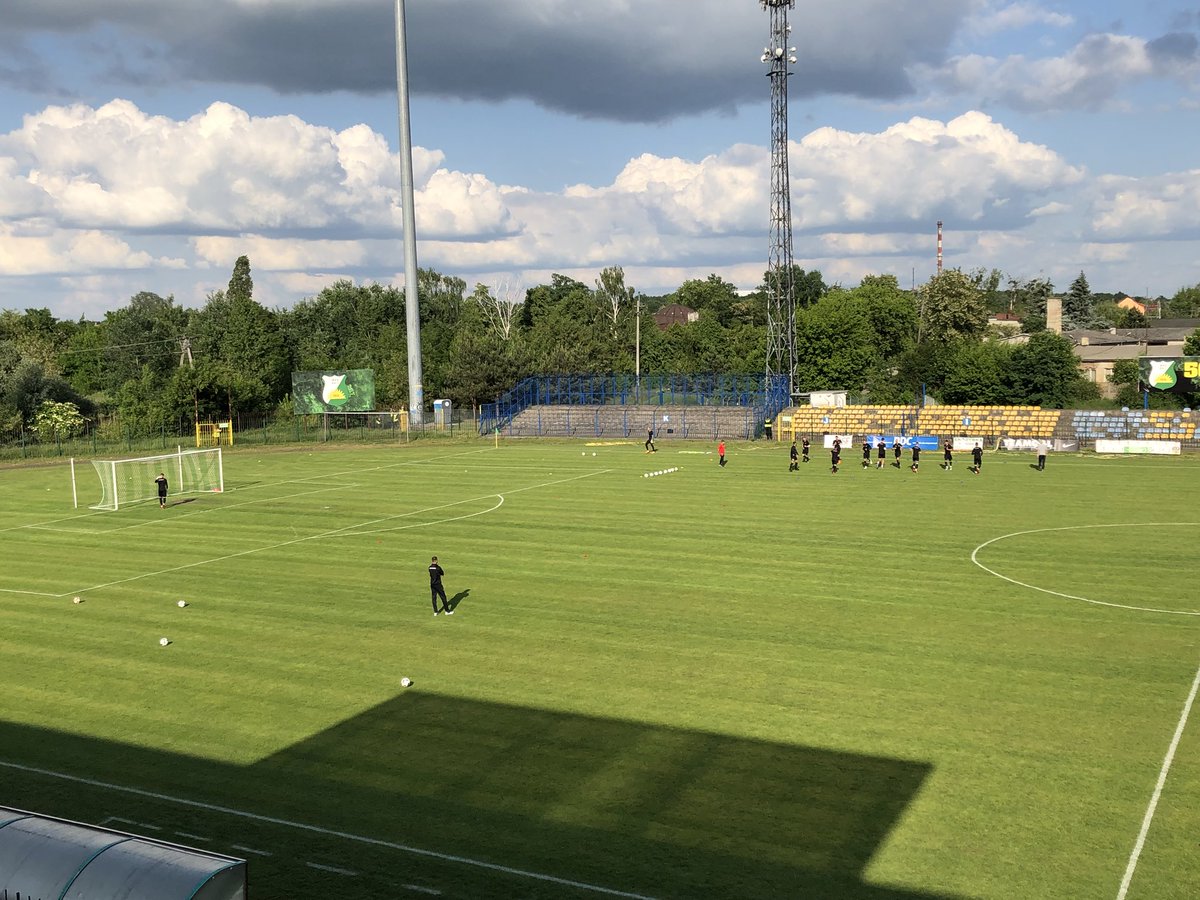 peter_kaluba's tweet photo. #SWIPOL #rozgrzewka trwa ⚽️🙂 https://t.co/2LjQAfP63q