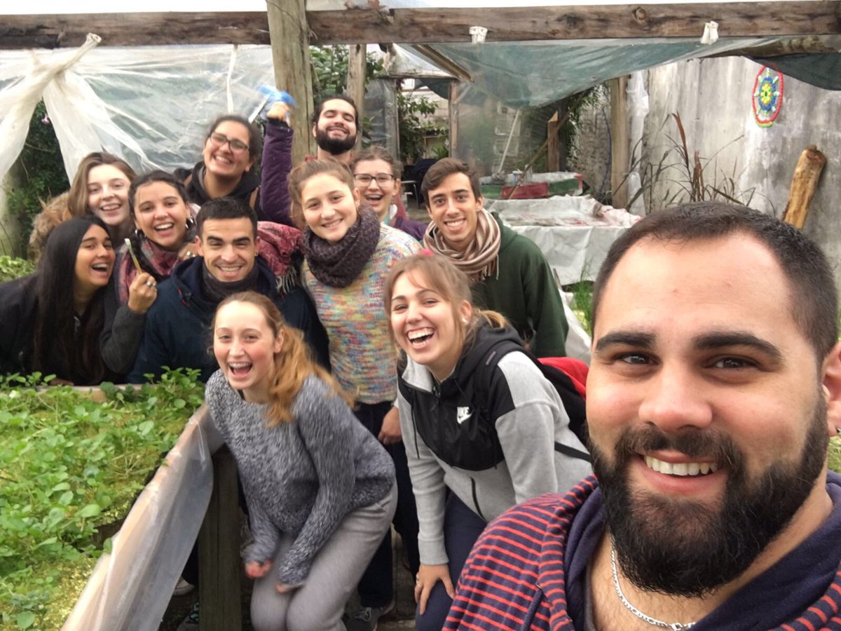 acjmontevideo's tweet photo. En acción❗️
Los Líderes de ACJ Centro están en el Centro MONAMI, Movimiento Nacional de Recuperación del Minusválido
#acj #ymca #dgvj #voluntariado #liderato https://t.co/VkB87nqxOu