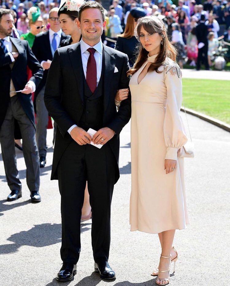 iprefergrande27's tweet image. Iconic ❤️😁 #royal @SleepintheGardn @halfadams 🙏🙏🙏😌💕 #troian #patrick