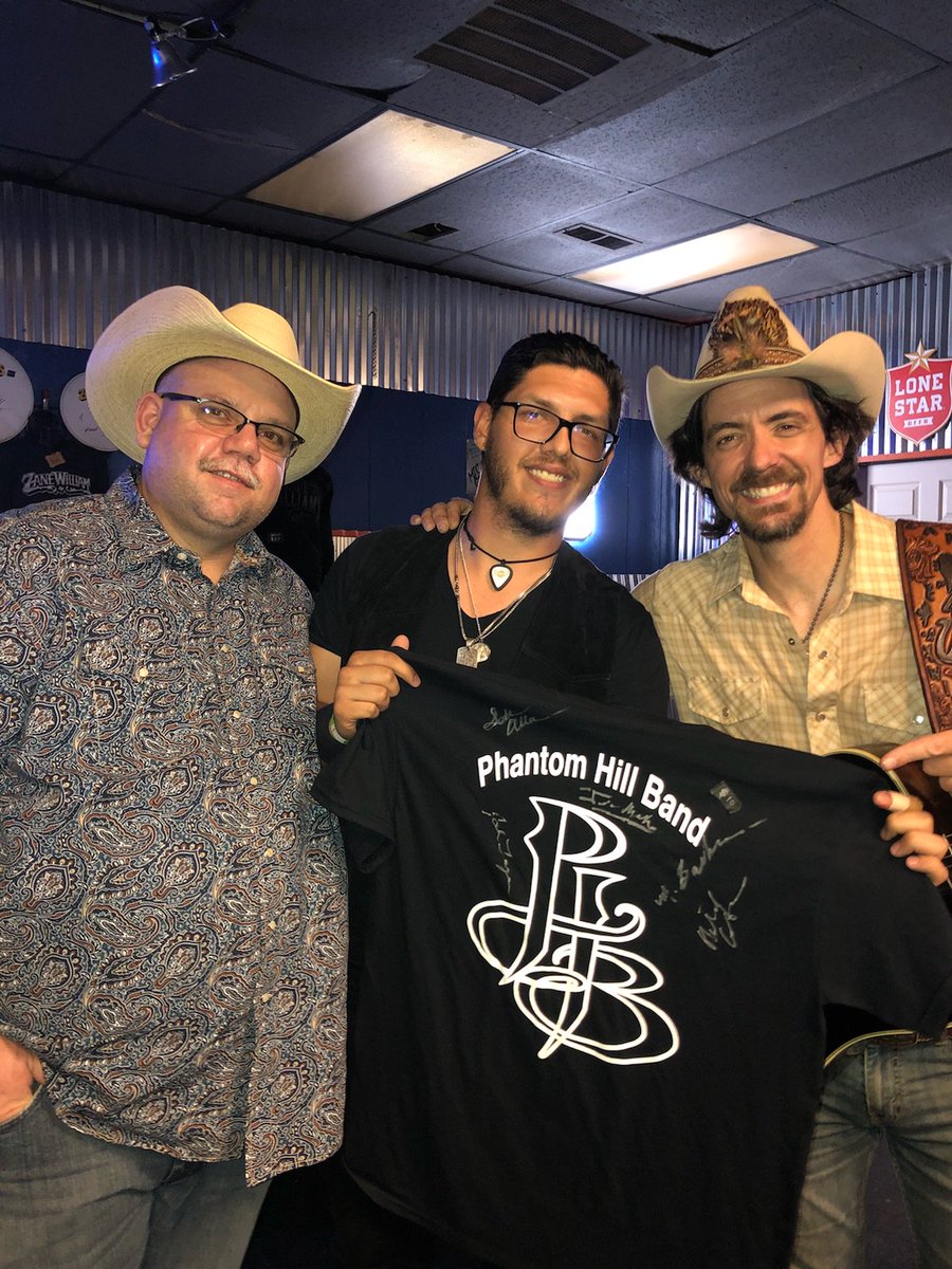 phantomhillband's tweet photo. Opening for Zane Williams was a pleasure.  Very much a class act.
@ZaneTheSinger https://t.co/JWBTrS0x13