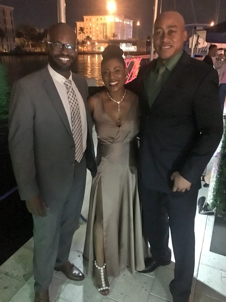 piperprincipal's tweet photo. Congratulations to Ms. Chin and The @Bengal2018 Senior Class for Putting Together such a Fun Prom Dance !!! The Night Was Perfect !!! #PiperFun #MissionIMpossible https://t.co/yFdoIiRMxC