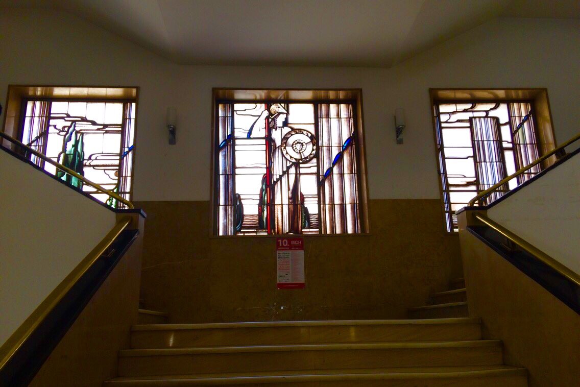 El Sereno De Madrid Ø¹Ù„Ù‰ ØªÙˆÙŠØªØ± Palas Atenea Diosa Griega De La Sabiduria Paz Ciencias Justicia Y Estrategia Representada En La Vidriera Central Estilo Art Deco De La Escuela Tecnica Superior