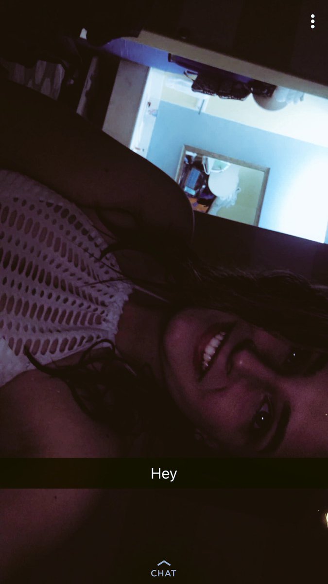 Jsmith97_'s tweet image. Can’t wait till you get home love 🙃