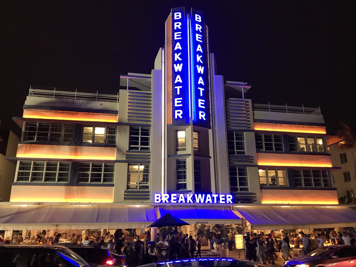 Frederic Libotte 2 Buildings Celebrating The Architecture Of Miami S Historic Art Deco District Night Day Miamibeach Southbeach Oceandrive Artdeco Architecture Florida Breakwater Colony T Co Gcmbfpaphg