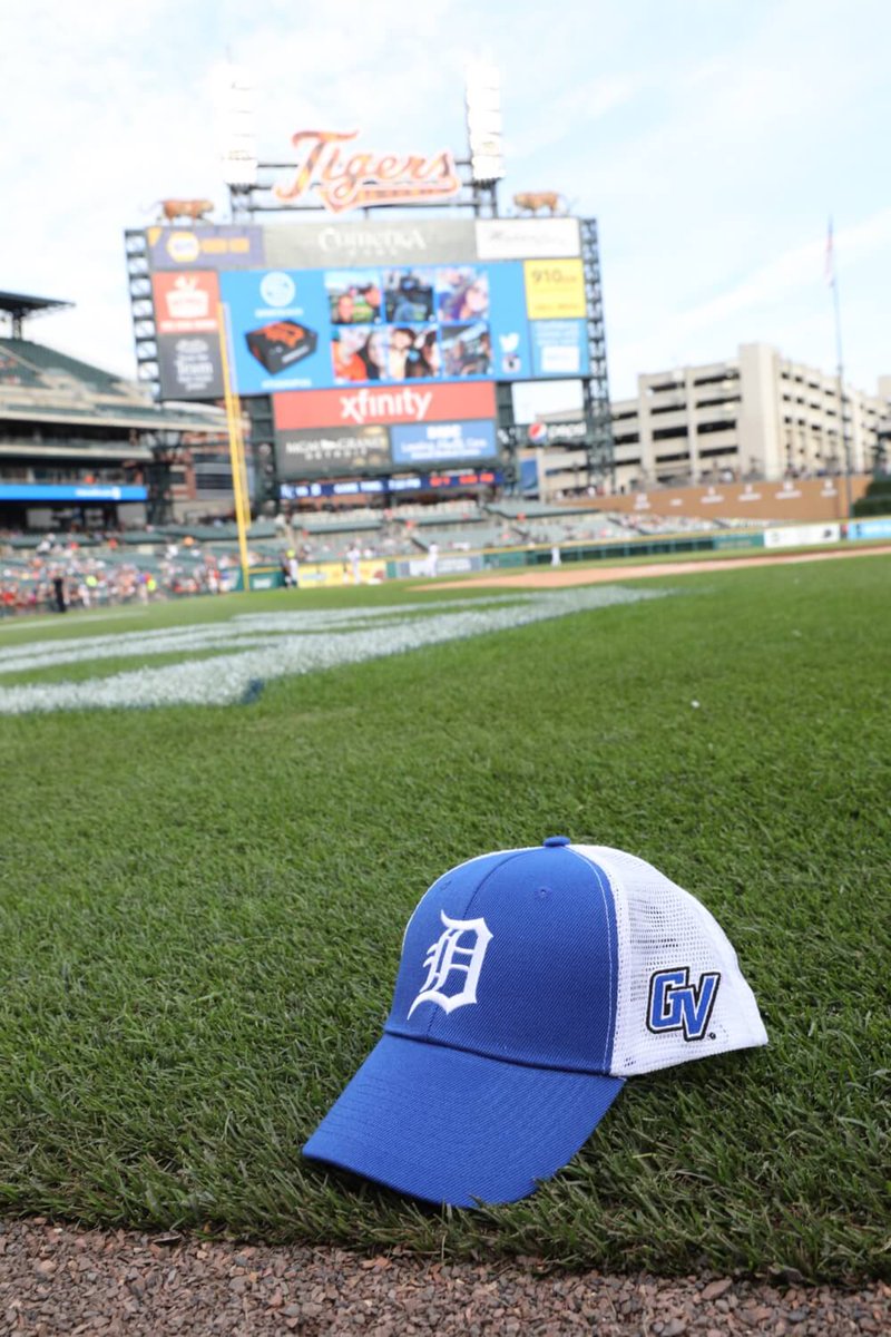 Let's turn the ballpark Laker blue (again): Join the #GVSU community for the second ever GVSU Night at Comerica Park! Get your tickets today and receive a free GVSU-Tigers hat: gvsu.edu/tigers #GVTigers ⚾️