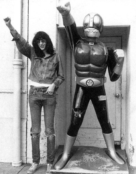 Happy Birthday Joey Ramone!! 
