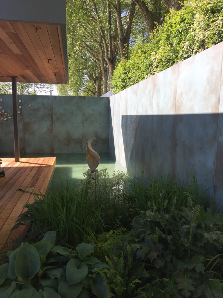 Day20 <a href="/MorganStanley/">Morgan Stanley</a> #RHSChelsea garden for <a href="/NSPCC/">NSPCC</a> almost complete - time to start stepping back and let the garden find its voice