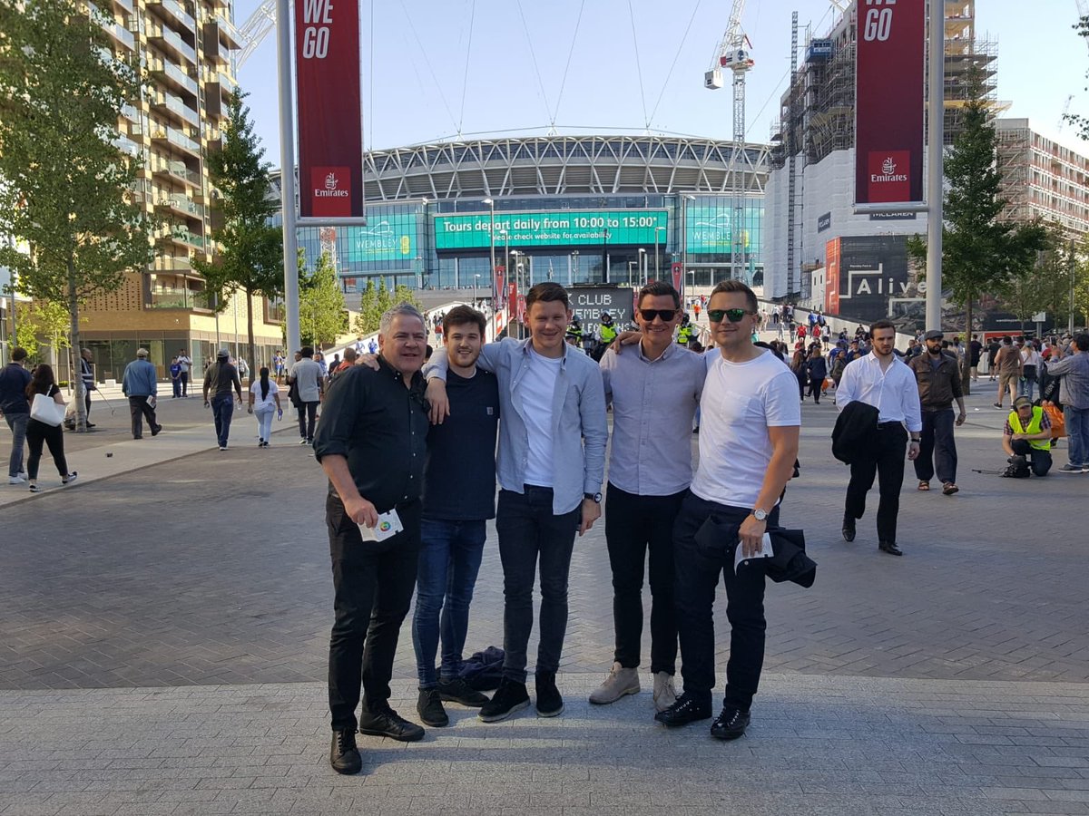 connorjennings1's tweet photo. 2nd week in a row 🙊what a place! 😍#2inaweek #MUFC 🙏🏻 https://t.co/CeJAtgcvb3