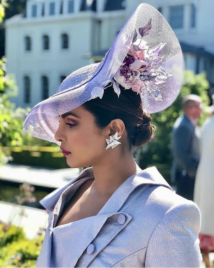 BrightandBride's tweet photo. Priyanka Chopra look for the #RoyalWedding 💜
.
Fascinator by #PhillipTreacy
#RoyalWedding2018
#Brightbeautifulandbridal
#BbbRoyalWeddingUpdates #PrinceHarry #MeghanMarkle https://t.co/HZA4RrsjAQ