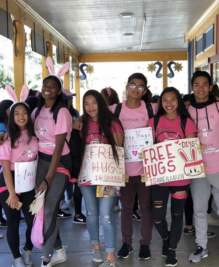 CarsonKeyClub17's tweet image. Throwback to Fall Rally 2017! Can’t wait to see what this year has in store for us! 💗🐰
