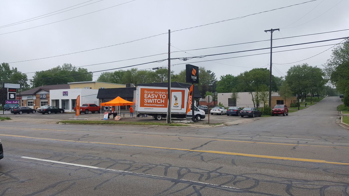 payandgopapito's tweet image. Come see us 2169 Alpine AVE Grand Rapids MI #payandgo #laceupboostmichigan #owningthemile @tonywagner29 @Hanaee1 @TeamVrabel @airpage2001 @AuditAmy @Dk1team1dream @Jeff_Mosbauer @boostelevate @MarcecoSales @jimmiefloydiii