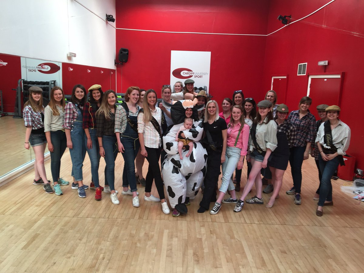 Di’s #henparty in #cardiff today! What a brilliant group of #hens <a href="/CheerleadingCo/">Cheerleading Company</a> #tccfamily