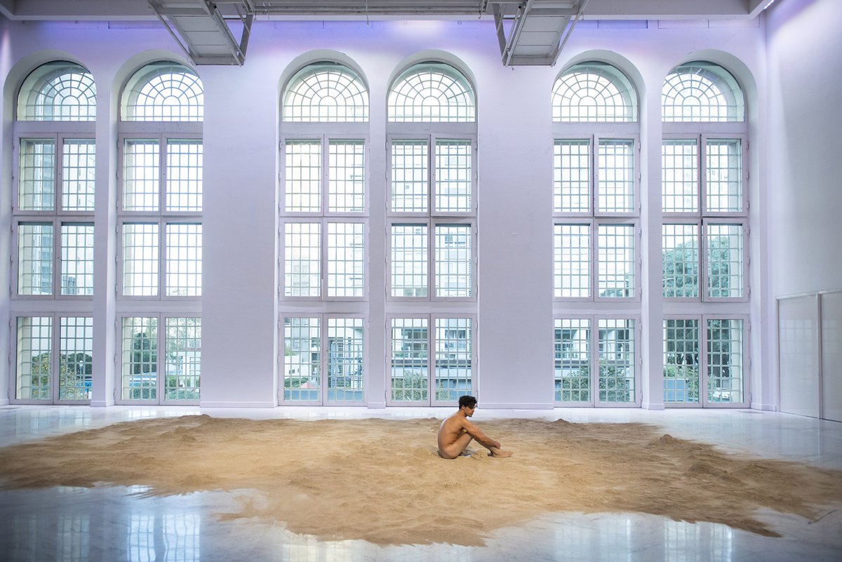 Tonight sees the opening of Roger Hiorns' show, “En El Umbral”, at the Faena Art Center Buenos Aires!

The project, which earned Hiorns the Faena Prize for the Arts in 2016, takes over the Faena Art Center Buenos Aires and an open expanse of land in front of the Faena Hotel.