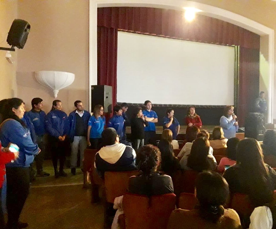 MEducacionSalta's tweet photo. Hoy se realizó la capacitaci��n a los Referentes Pedagógicos de Secundaria. 170 docentes fueron convocados para trabajar con los desafíos de una escuela desafiante, innovadora y participativa #Secundaria2030 TRANSFORMANDO LA SECUNDARIA #Salta https://t.co/0n913EnKp8