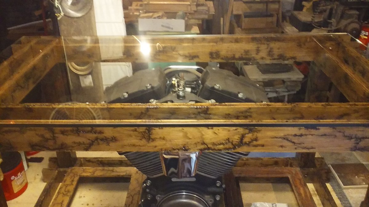 Lightningwood1's tweet photo. Build the world you want
https://t.co/pNyECC5NfR
#build #building #woodwork #woodworking #create #firstinline #artwork #woodart
#SneakerSaturday #MADEinUSA #pyrography #pyrology #fractal #lichtenberg #California https://t.co/BzlIhMUQ0v