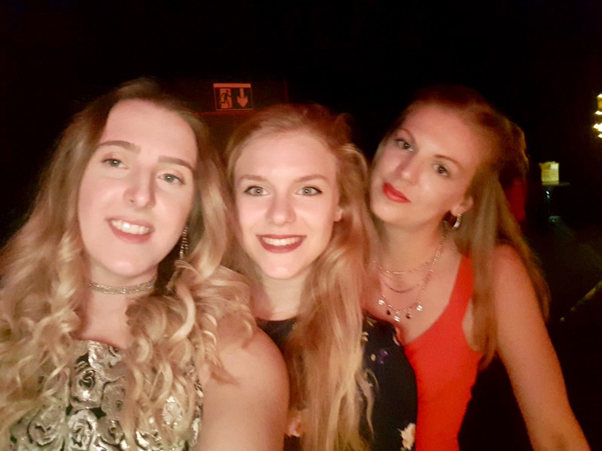 Hallam Badminton tweet media