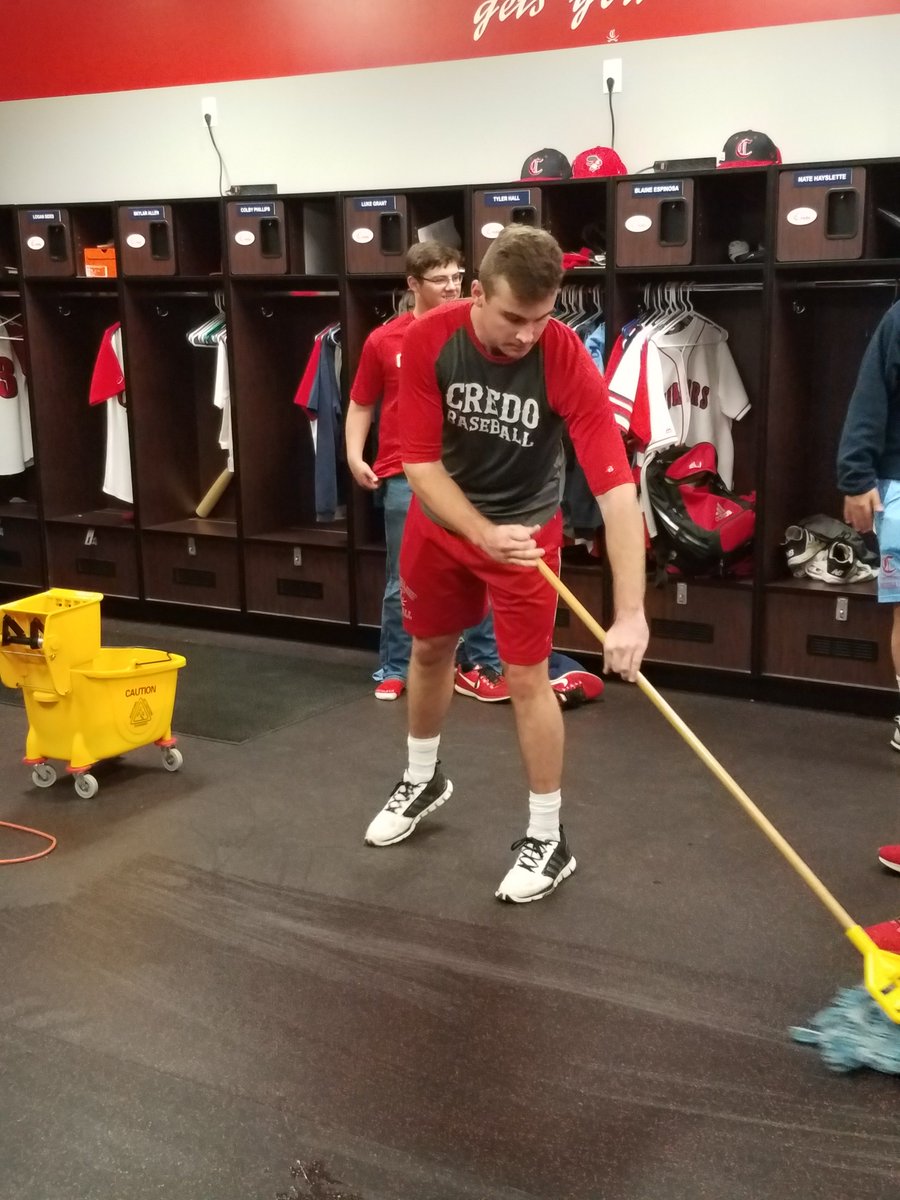 Gawbage29's tweet image. Joshua South....6-AAA Player of the year. Team MVP. Shattered every pitching record, season &amp;amp; career. Hit .450 w 4 HR and 35 rbi. Not to good to mop. This is what good culture looks like.