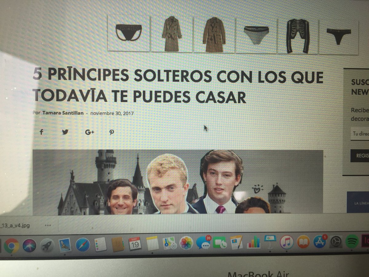 LorenaTrejo's tweet photo. Lore y Saedy en semestre: #QueenNoMore, casi les expulsan por que no quieren tener reina en su escuela.

Lore y Saedy en vacaciones: https://t.co/SjFLOzVzEe