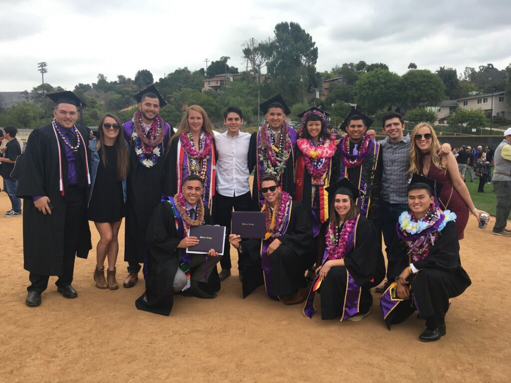 andrewfierro22's tweet image. A few pics that didn’t make IG yesterday but that are still lit. Thank you guys for the last 4 years, you have no idea. #GraduationSZN