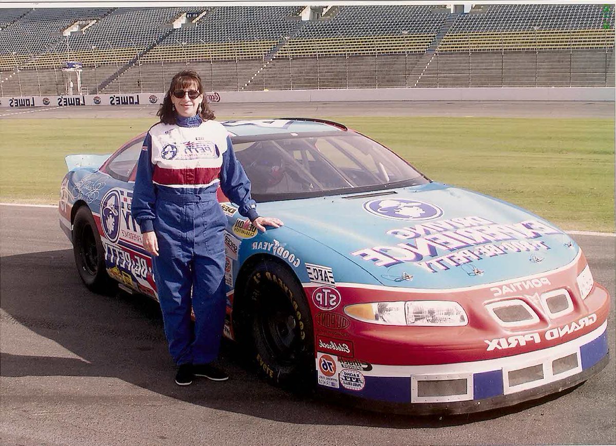 DogLoversTribe's tweet photo. @Yanni LOVE your new song @Yanni  - takes me back to one of the VERY most FUN things I've ever done years ago...driving this race car at Charlotte motor speedway...Whoooohooo...Healing energy at 150 mph &amp; banked turns...! 🏁 https://t.co/s43Zd8hsIp