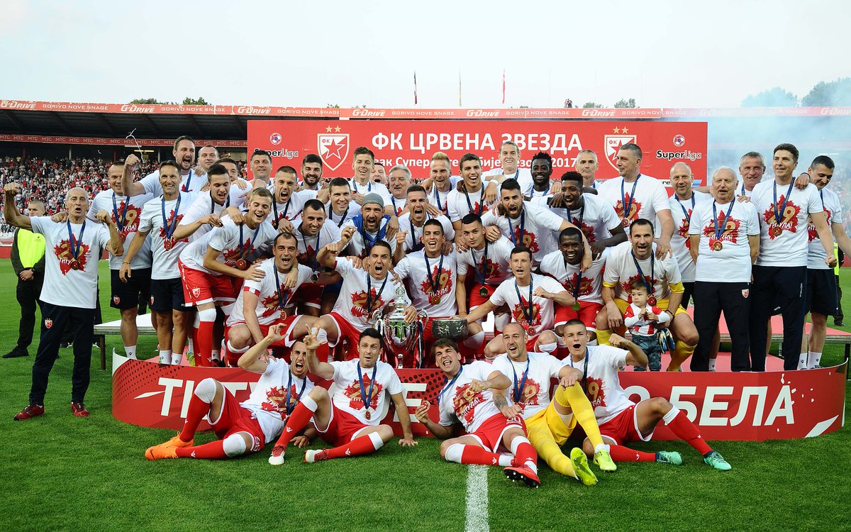 crvenazvezdafk's tweet photo. Šampioni 2018. godine! #fkcz 🔴⚪️🏆 https://t.co/OAxe09Bcvw
